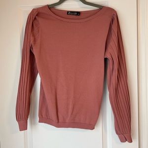 Womens sweater size: small